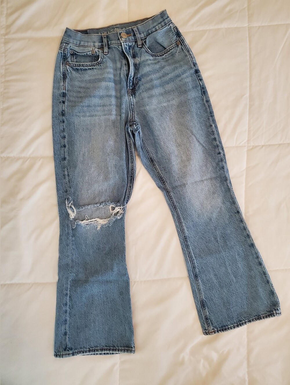 American Eagle Highest Rise 90s Flare Jeans Womens 2 Short Light Blue Distressed